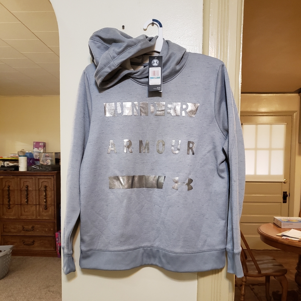 New!! NWT Under Armour grey w/ silver bling graphic athletic hoodie size large